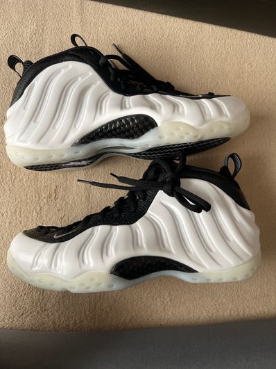 Nike Air Foamposite One "White and Black"