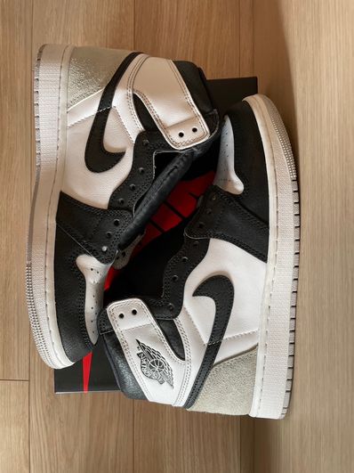 Nike Air Jordan 1 High OG "Bleached Coral"