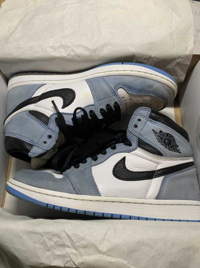 Nike Air Jordan 1 High OG "University Blue"