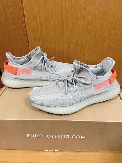 adidas YEEZY Boost 350 V2 "Tail Light"