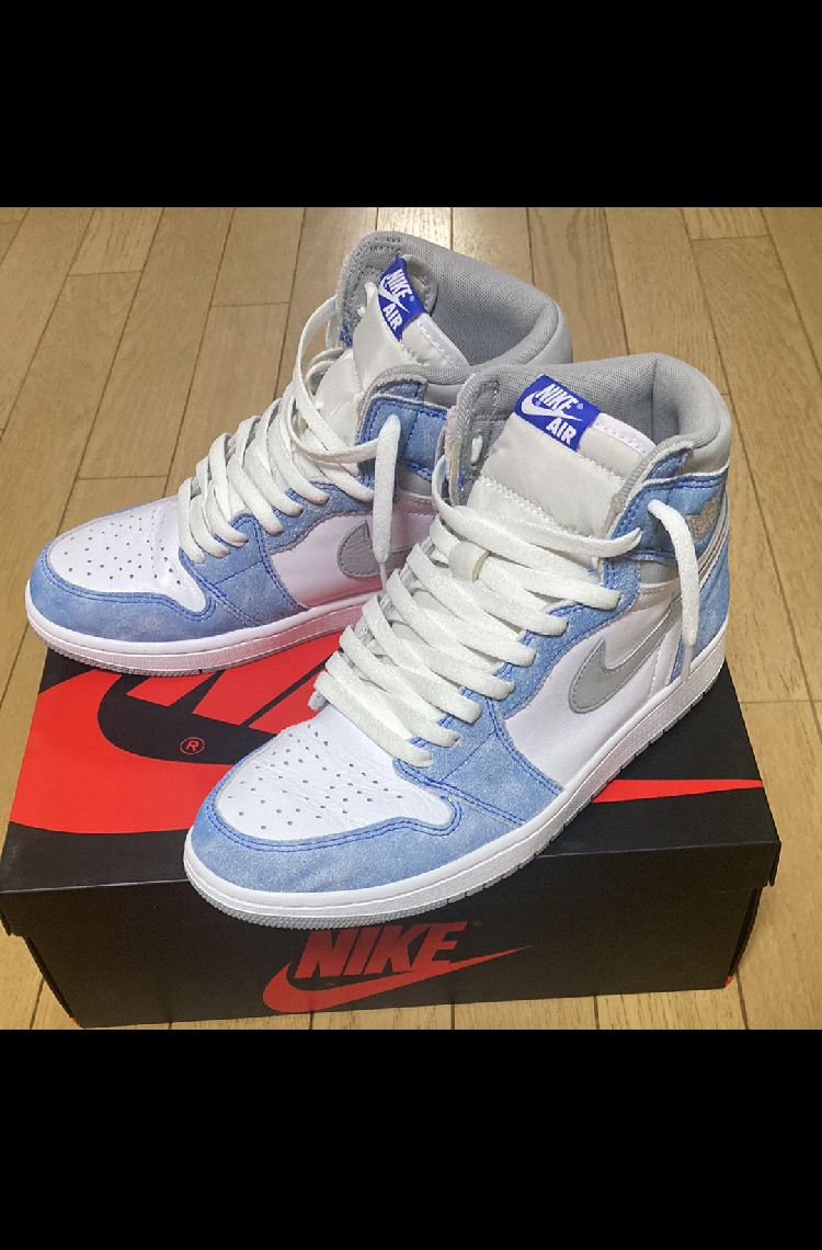 Nike Air Jordan 1 High OG "Hyper Royal"