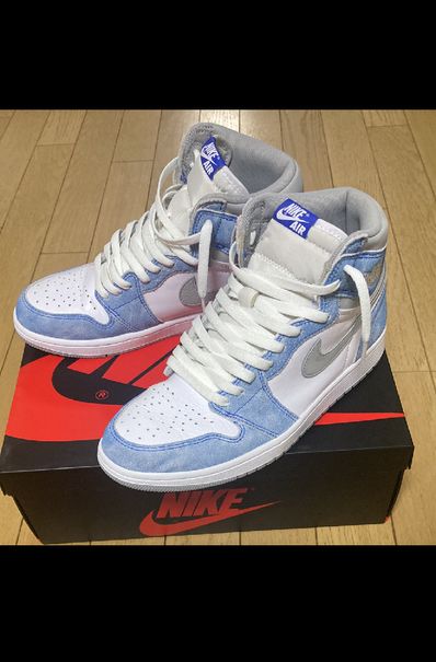 Nike Air Jordan 1 High OG "Hyper Royal"
