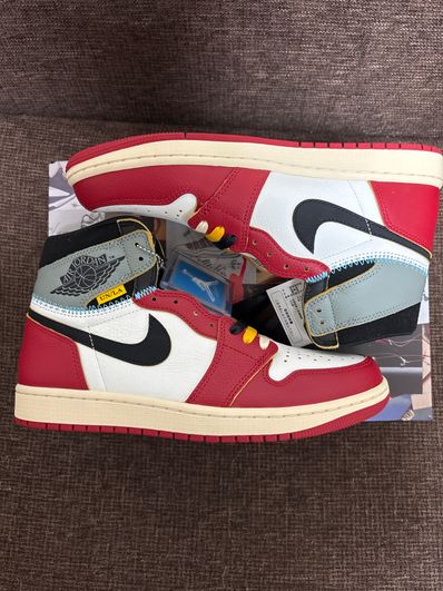 UNION × Nike Air Jordan 1 Retro High OG "Chicago/Shadow"