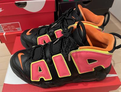 NIKE Women's AIR MORE UPTEMPO "HOT PUNCH"