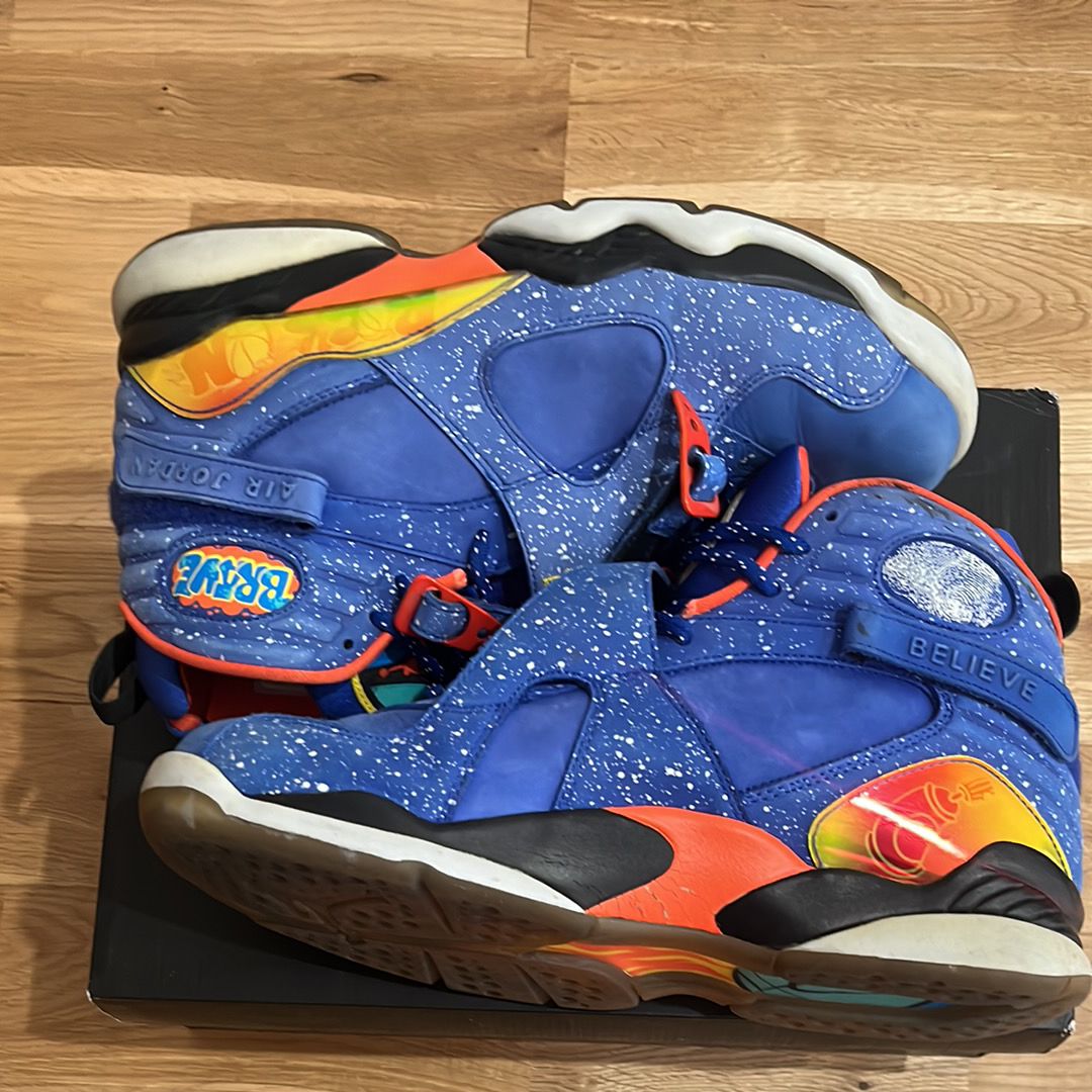 Nike Air Jordan 8 Retro "Doernbecher"