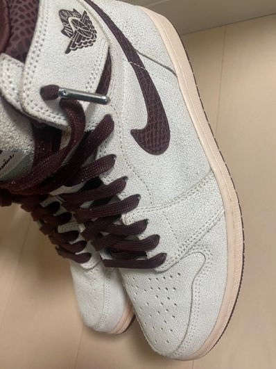 A Ma Maniere × Nike Air Jordan 1 Retro High OG "Sail and Burgundy"