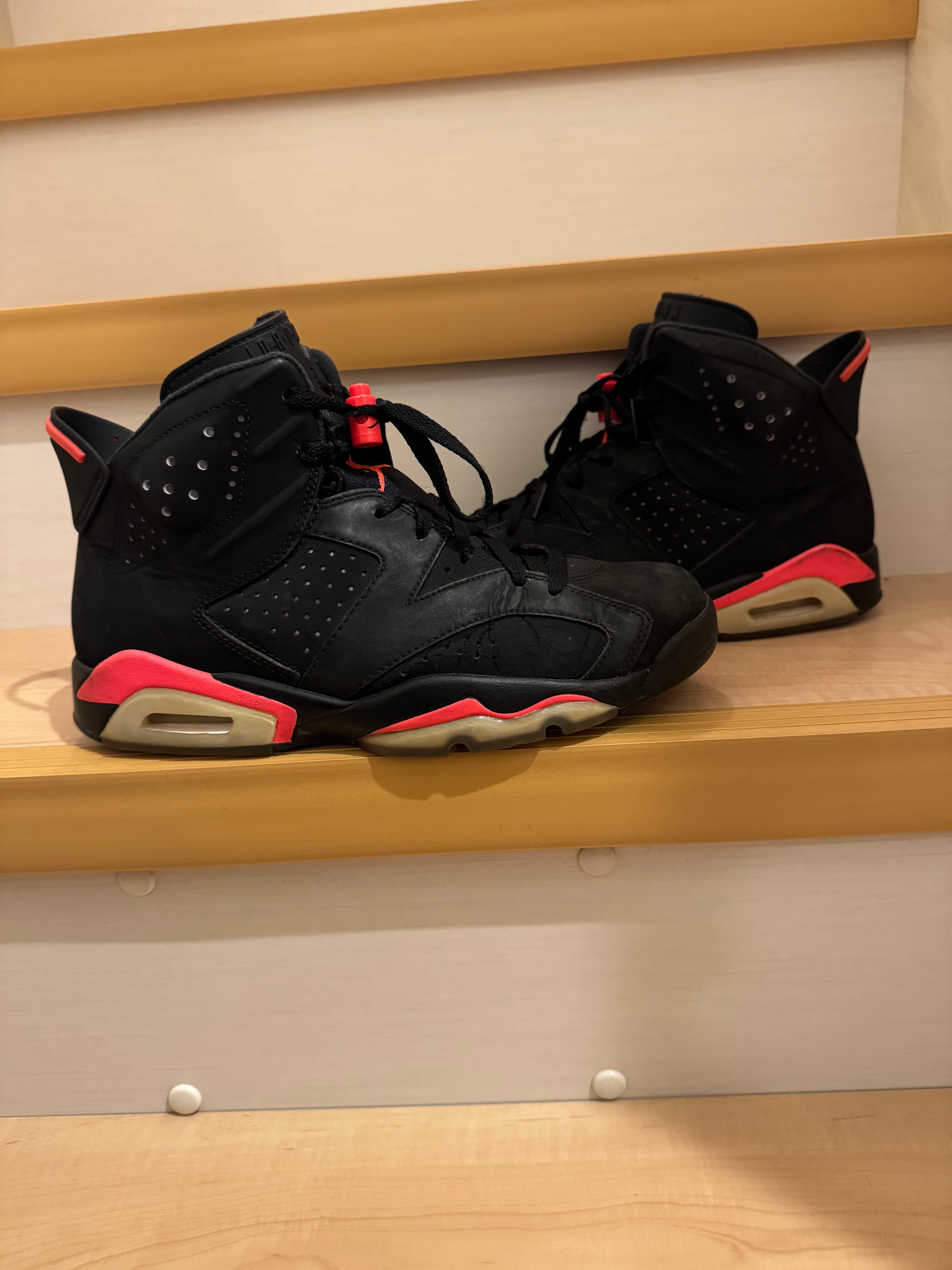 Nike Air Jordan 6 Retro OG "Black/Infrared"