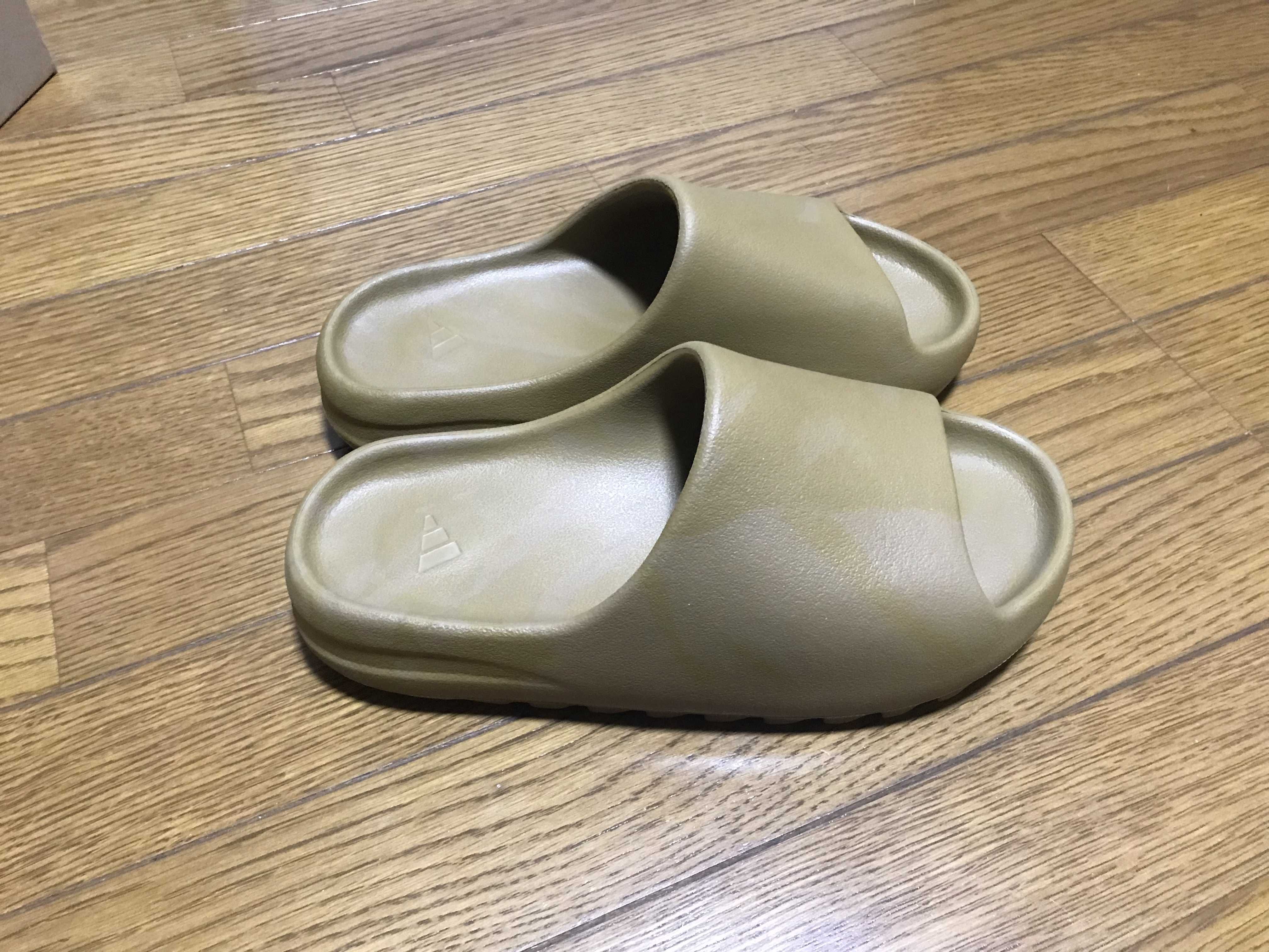 adidas YEEZY Slide "Ochre"