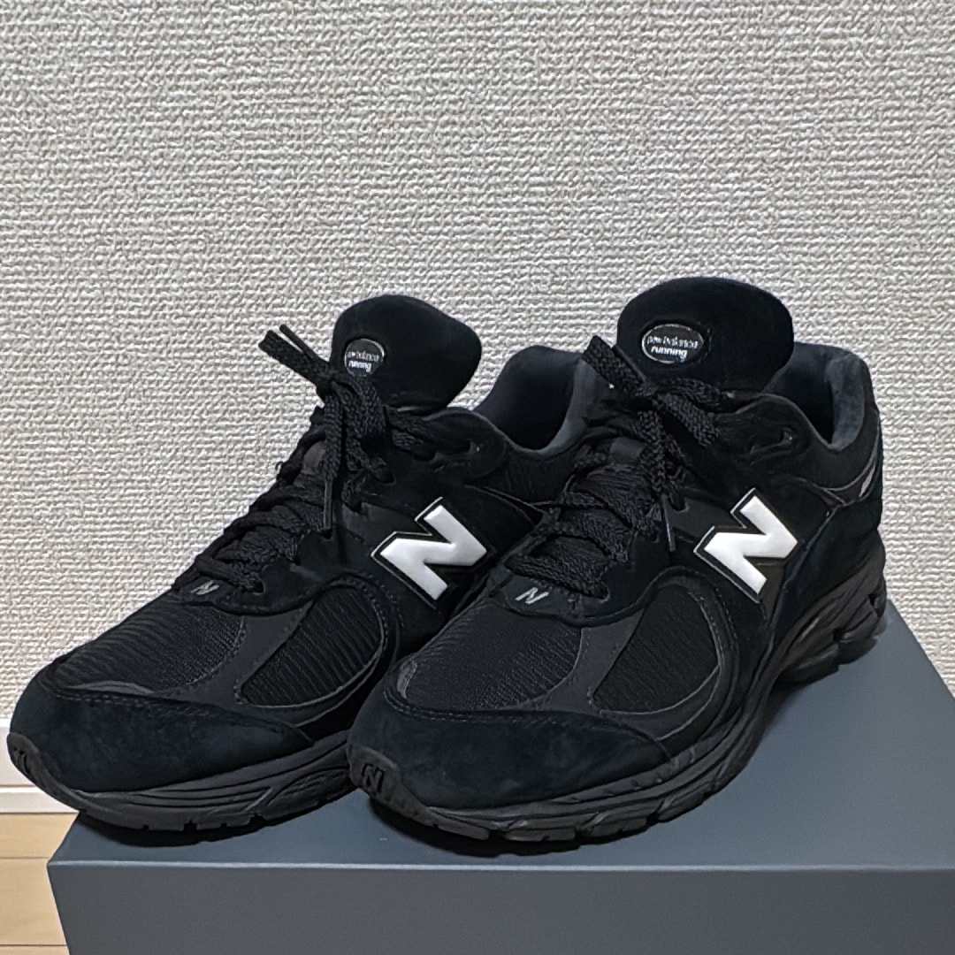 New Balance 2002R GORE-TEX "Black/White"
