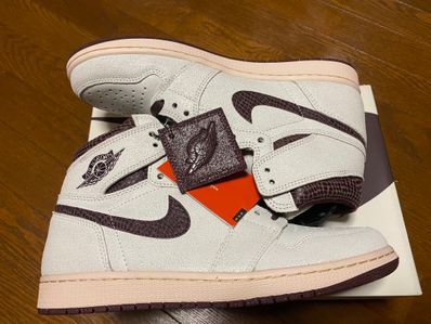 A Ma Maniere × Nike Air Jordan 1 Retro High OG "Sail and Burgundy"