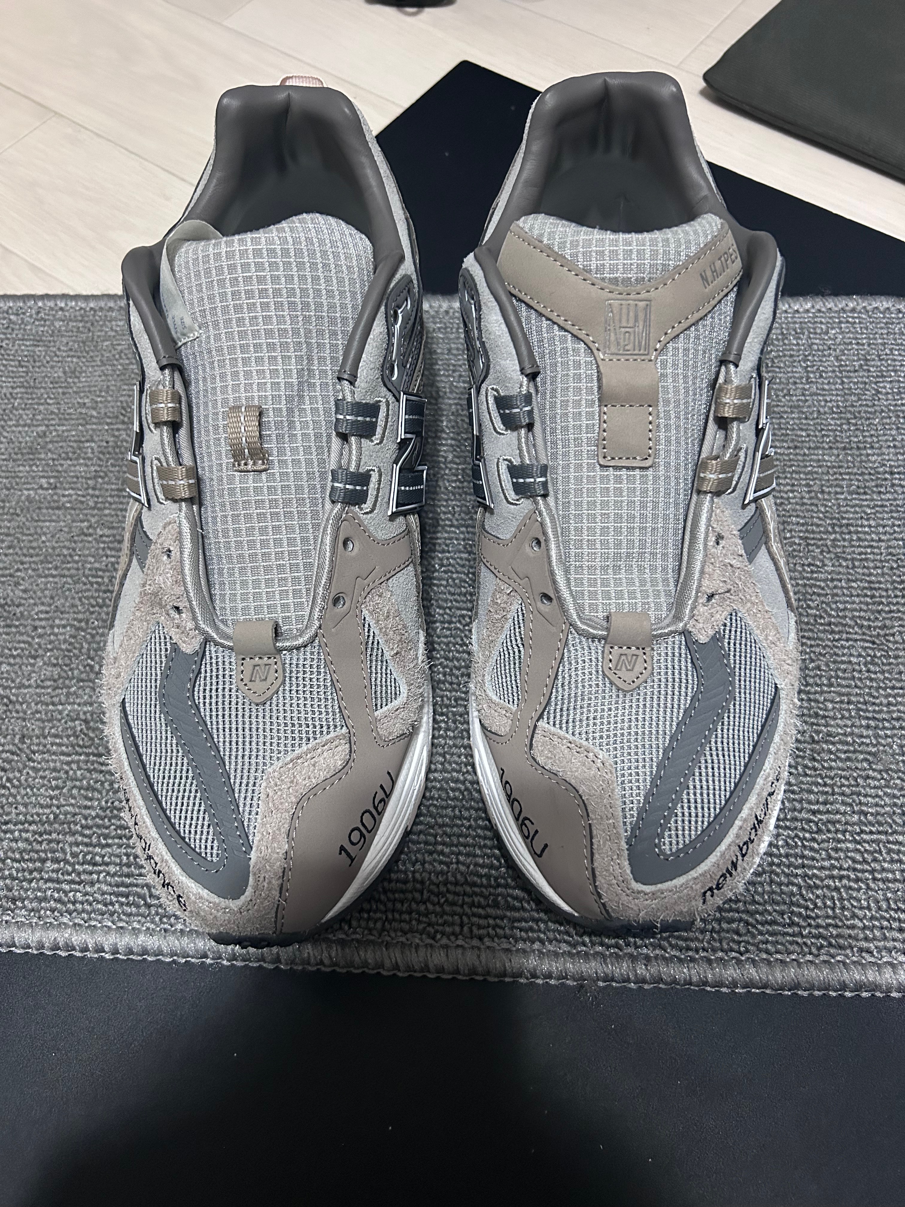 INVINCIBLE × N.HOOLYWOOD × New Balance 1906U "Gray Titan"