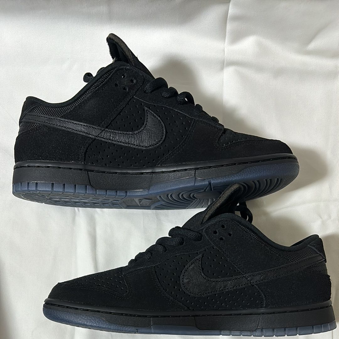 UNDEFEATED × Nike Dunk Low SP "5 ON IT"