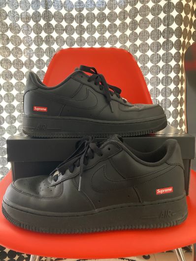 Supreme × Nike Air Force 1 Low "Black"