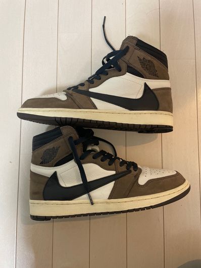 Travis Scott × Nike Air Jordan 1 Retro High OG TS SP "Sail/Dark Mocha"