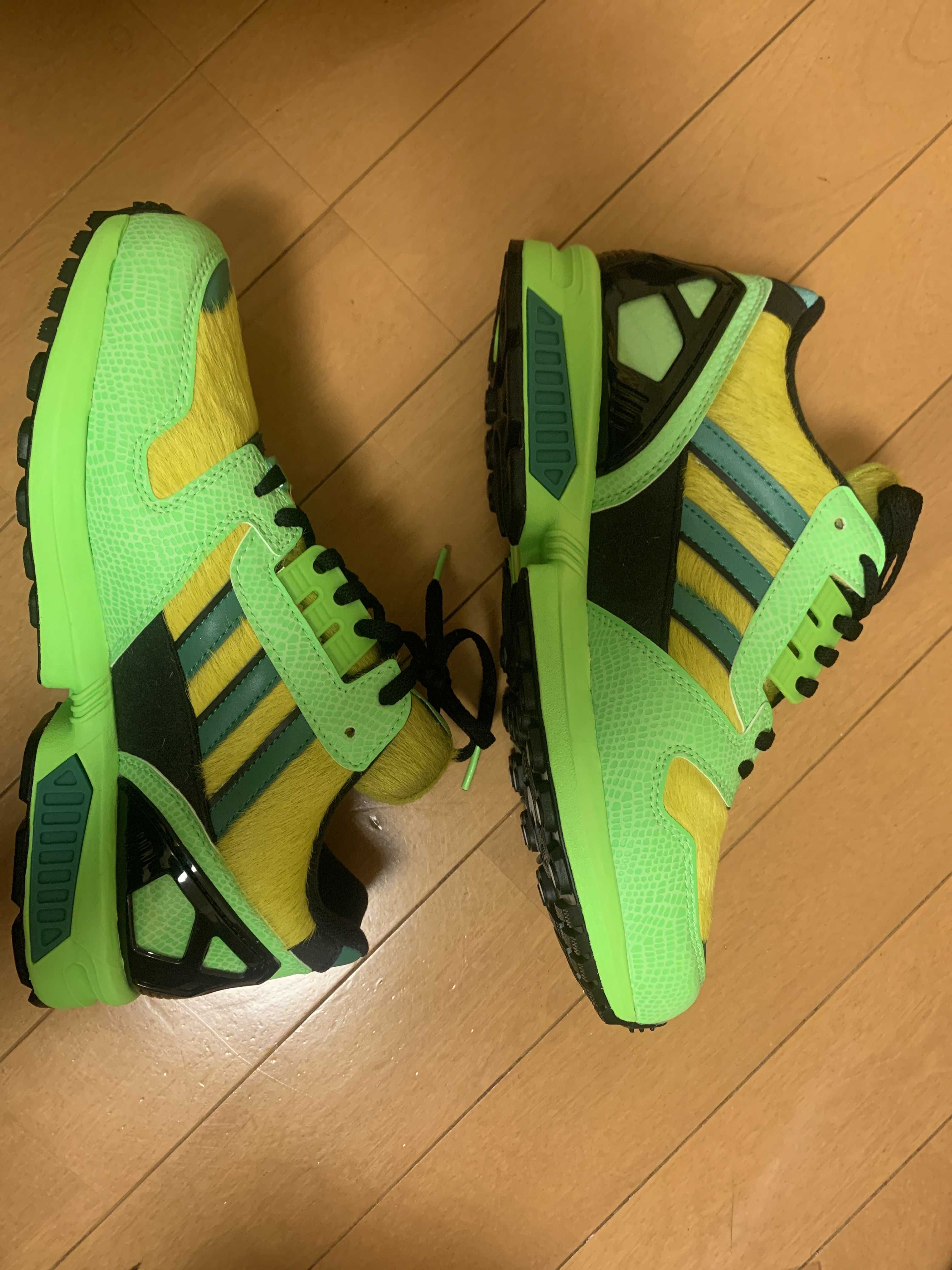 atmos × adidas ZX 8000 "G-SNK"