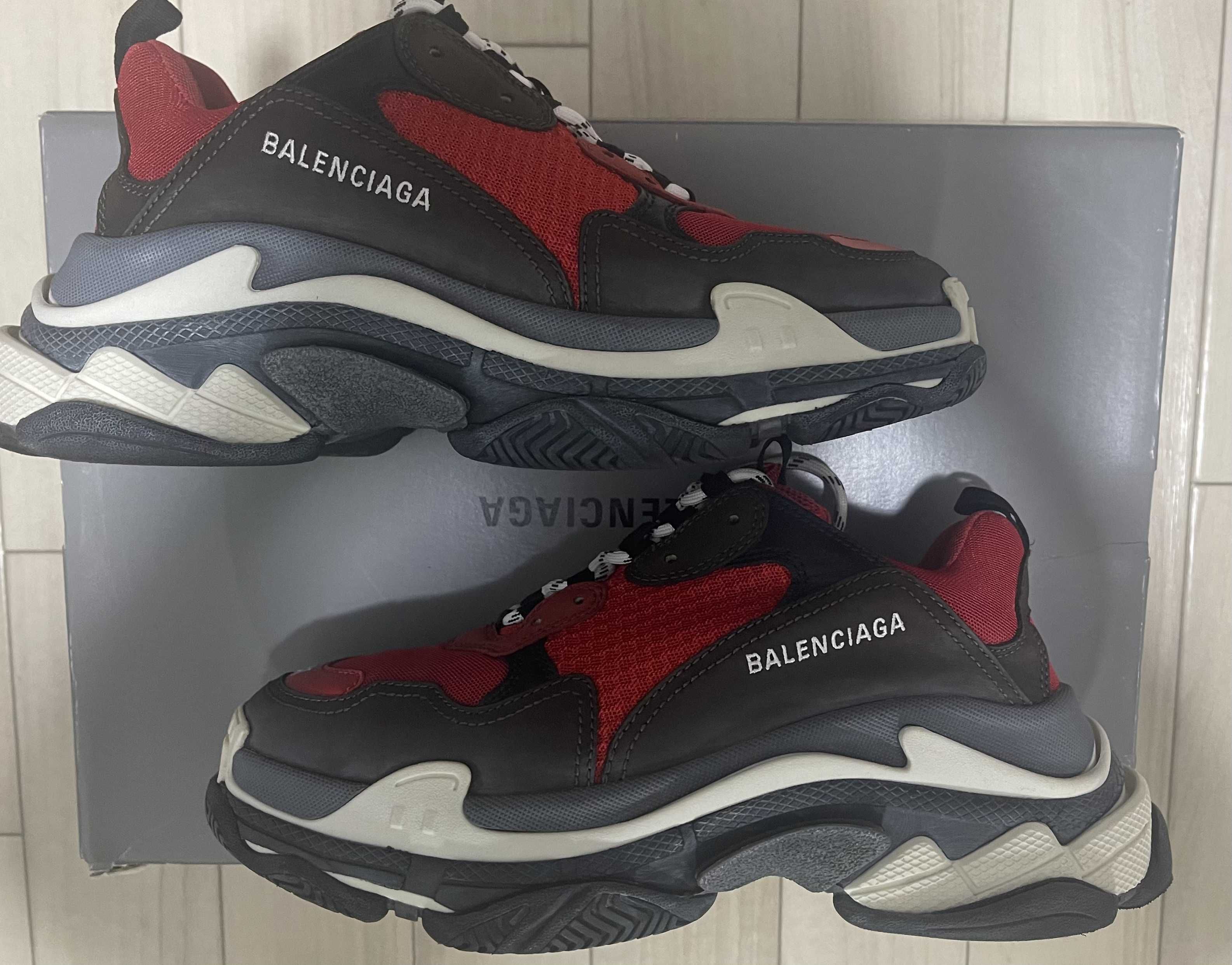 Balenciaga Triple S "Red Black"