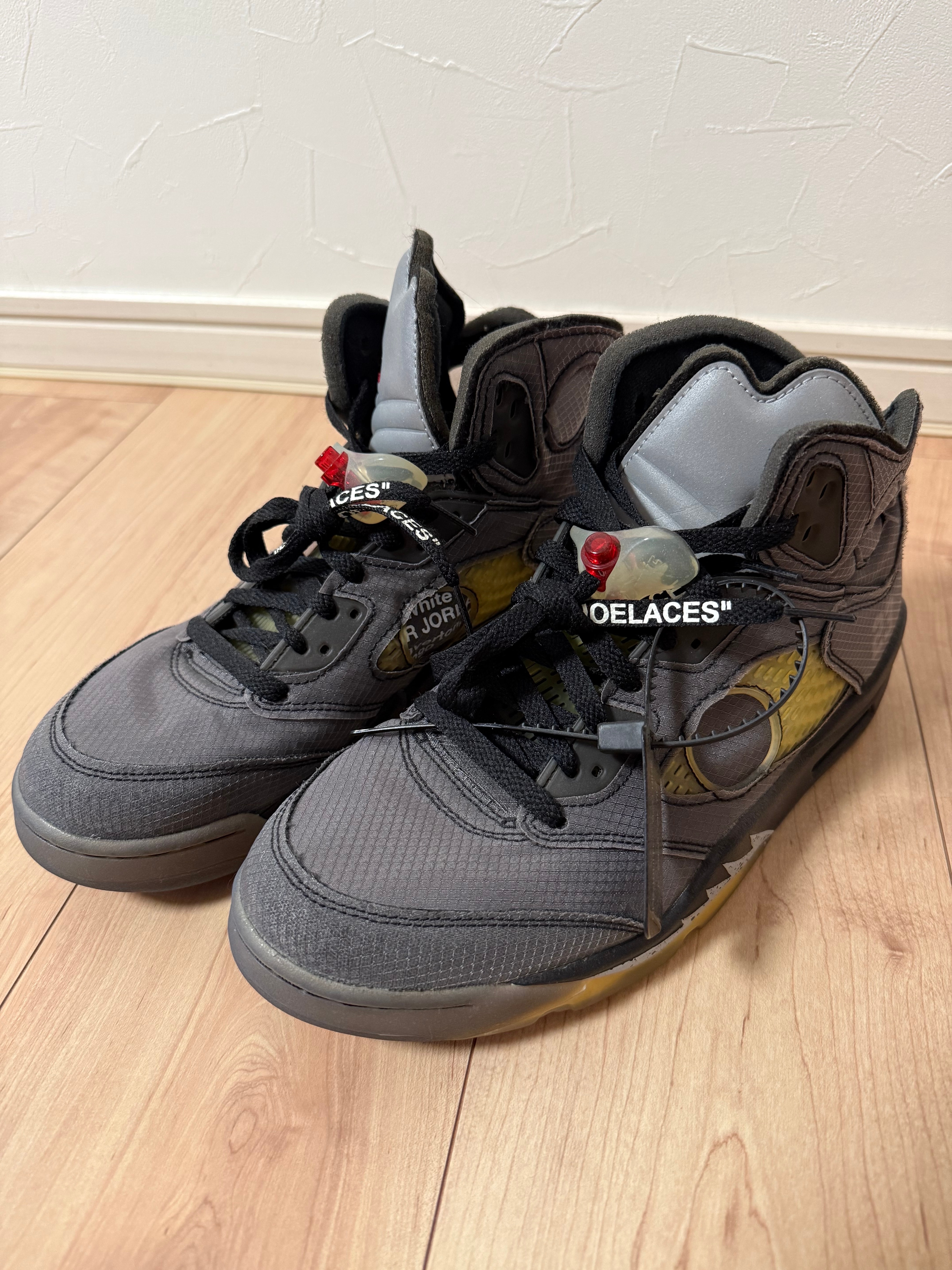 オフホワイト × エアジョーダン5 