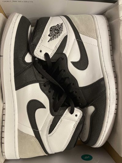 Nike Air Jordan 1 High OG "Bleached Coral"