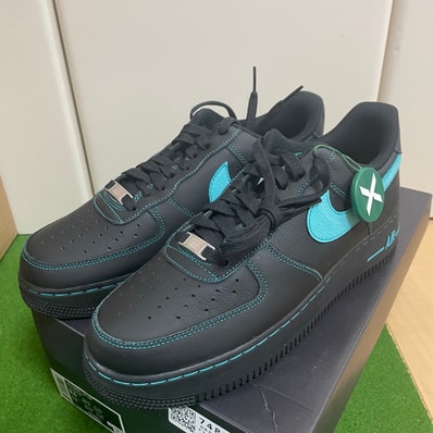 Nike Air Force 1 Low "Black Tiffany"