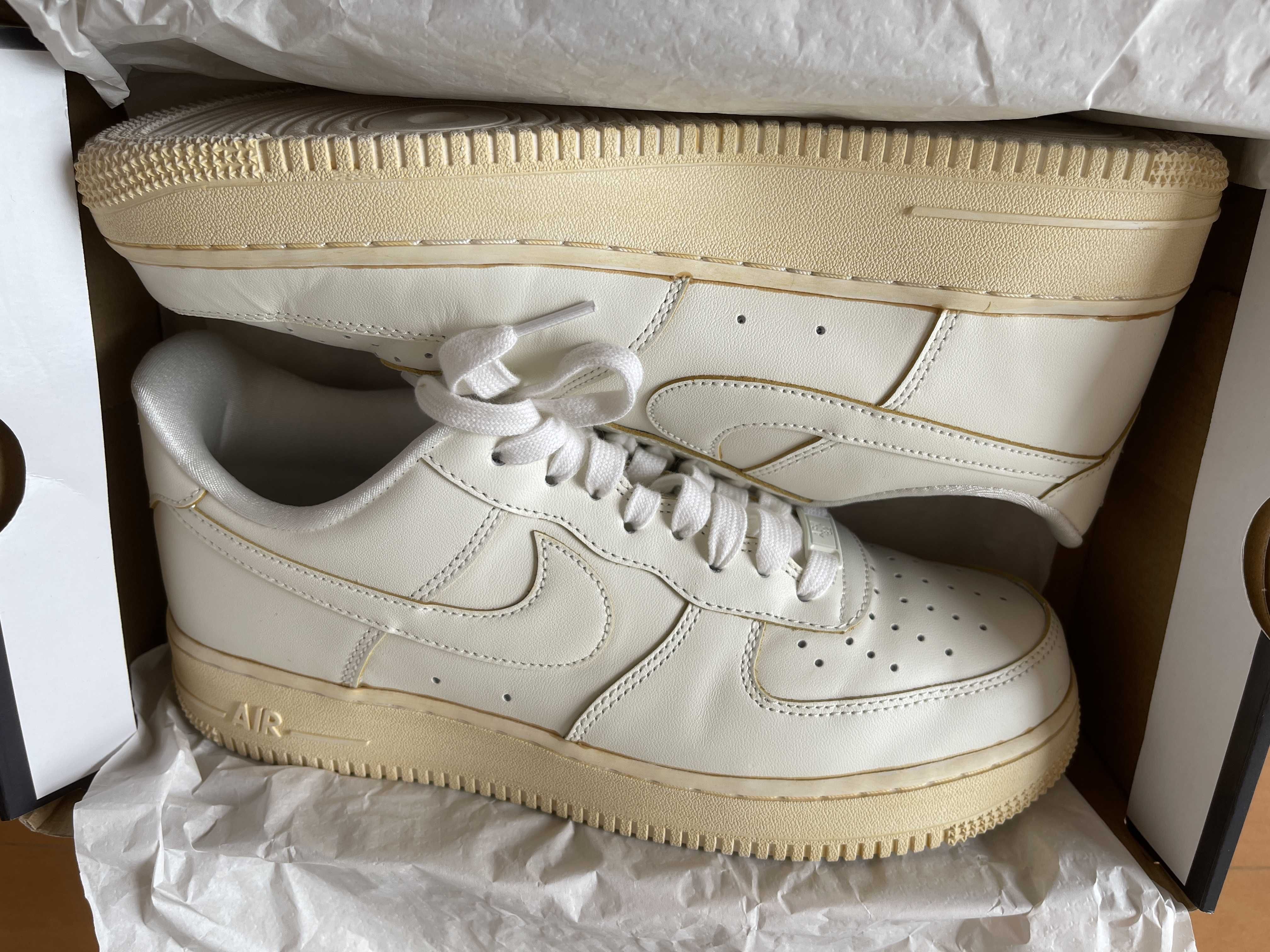 Nike Air Force 1 Low '07 LV8 "Made You Look"