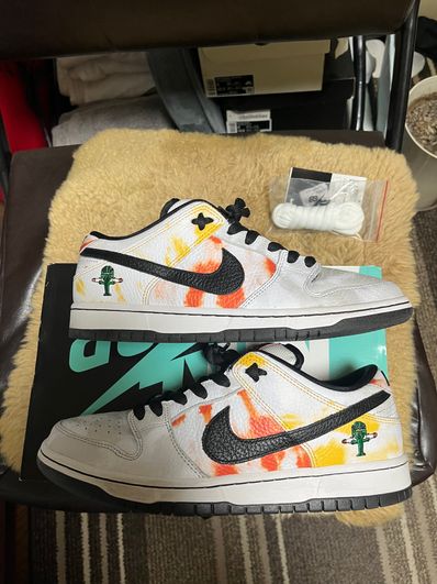 Nike SB Dunk Low "Raygun Tie-Dye/White"