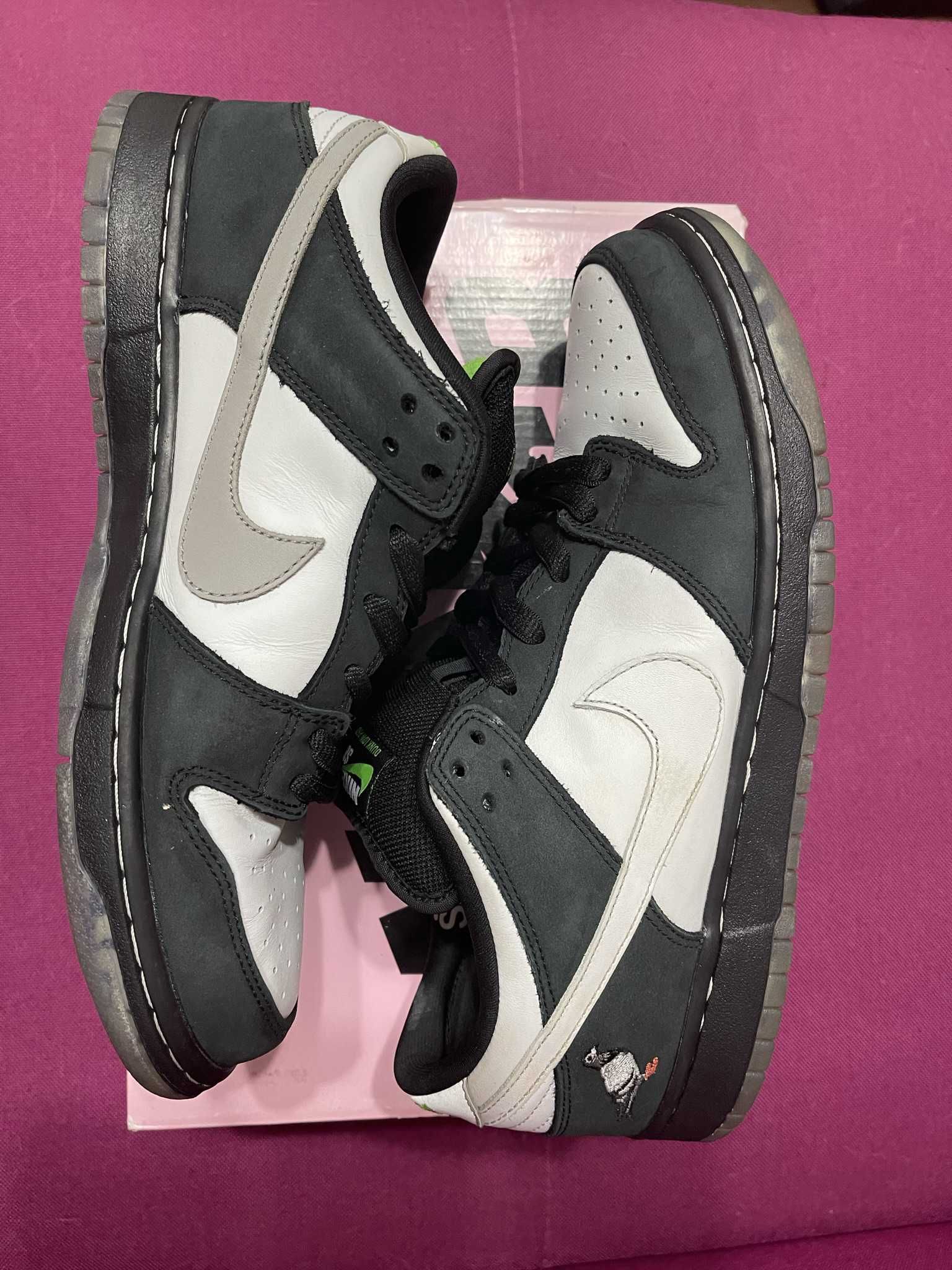 STAPLE × Nike SB Dunk Low "Pigeon Black/White"