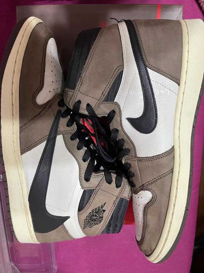 Travis Scott × Nike Air Jordan 1 Retro High OG TS SP "Sail/Dark Mocha"