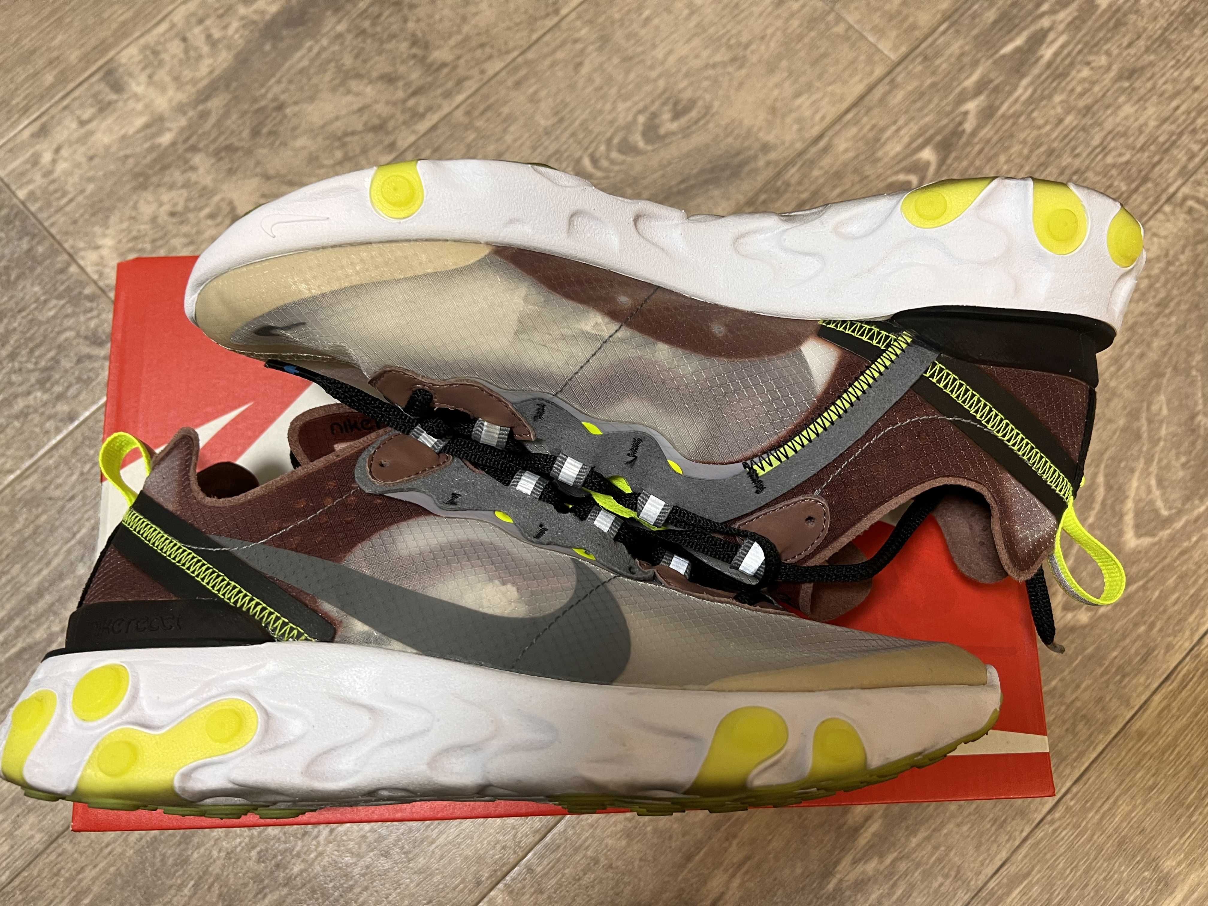 NIKE REACT ELEMENT 87 "DESERT SAND"