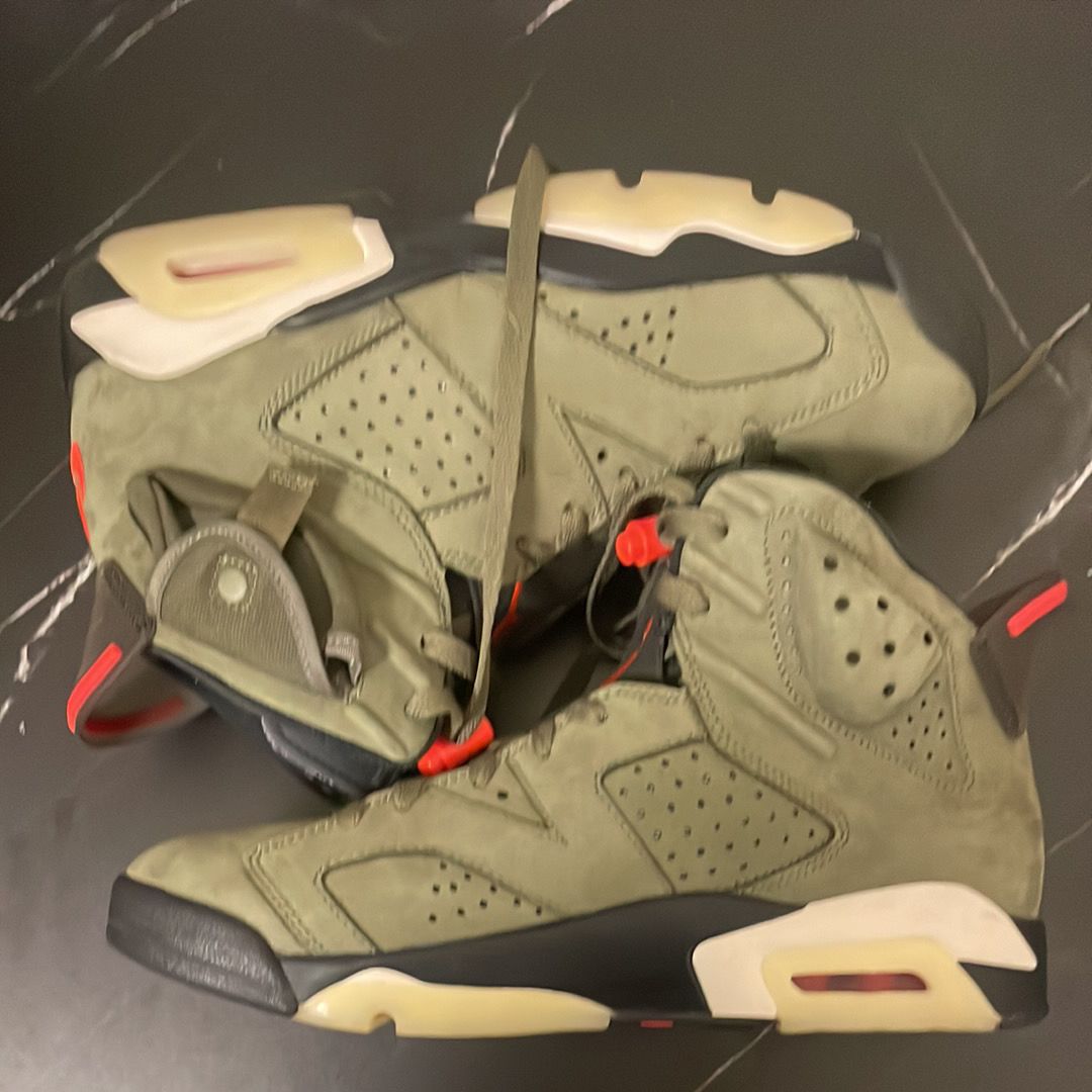 Travis Scott × Nike Air Jordan 6 Retro "Medium Olive"