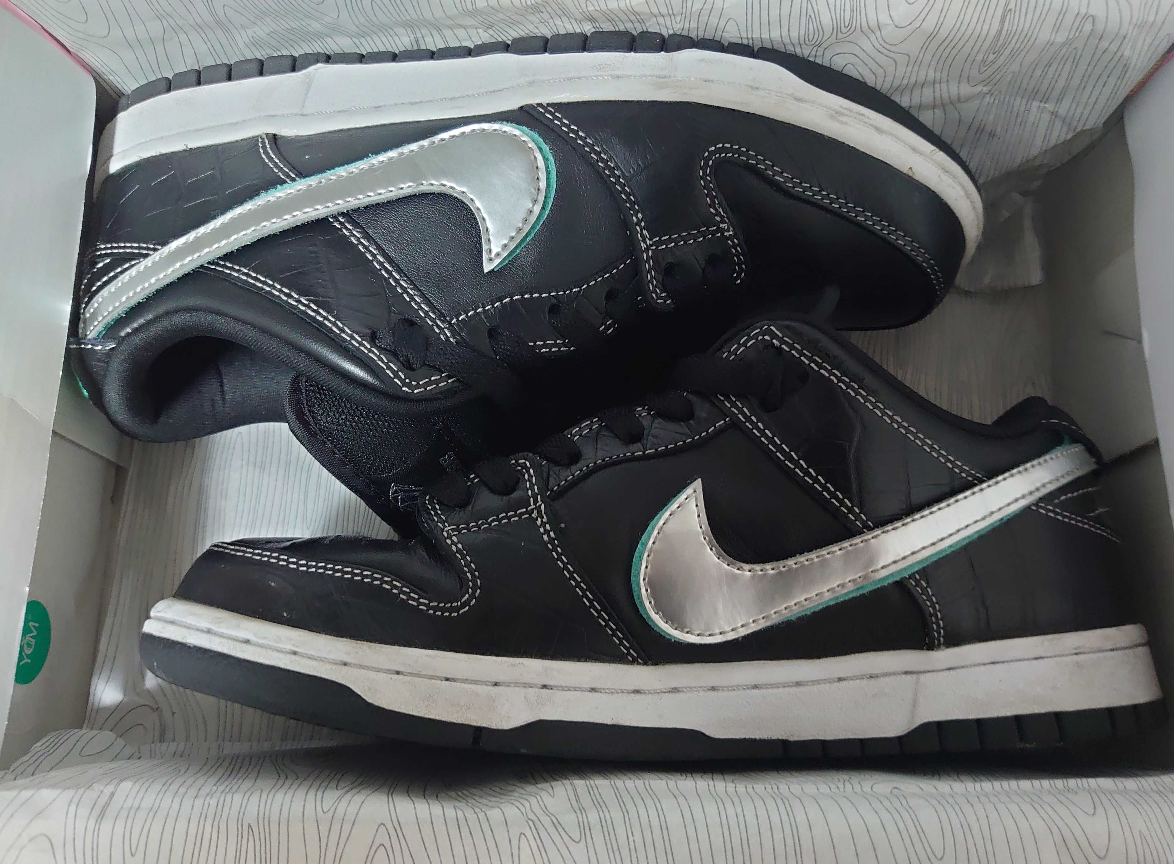 Diamond Supply Co. × Nike SB Dunk Low Pro "Black"