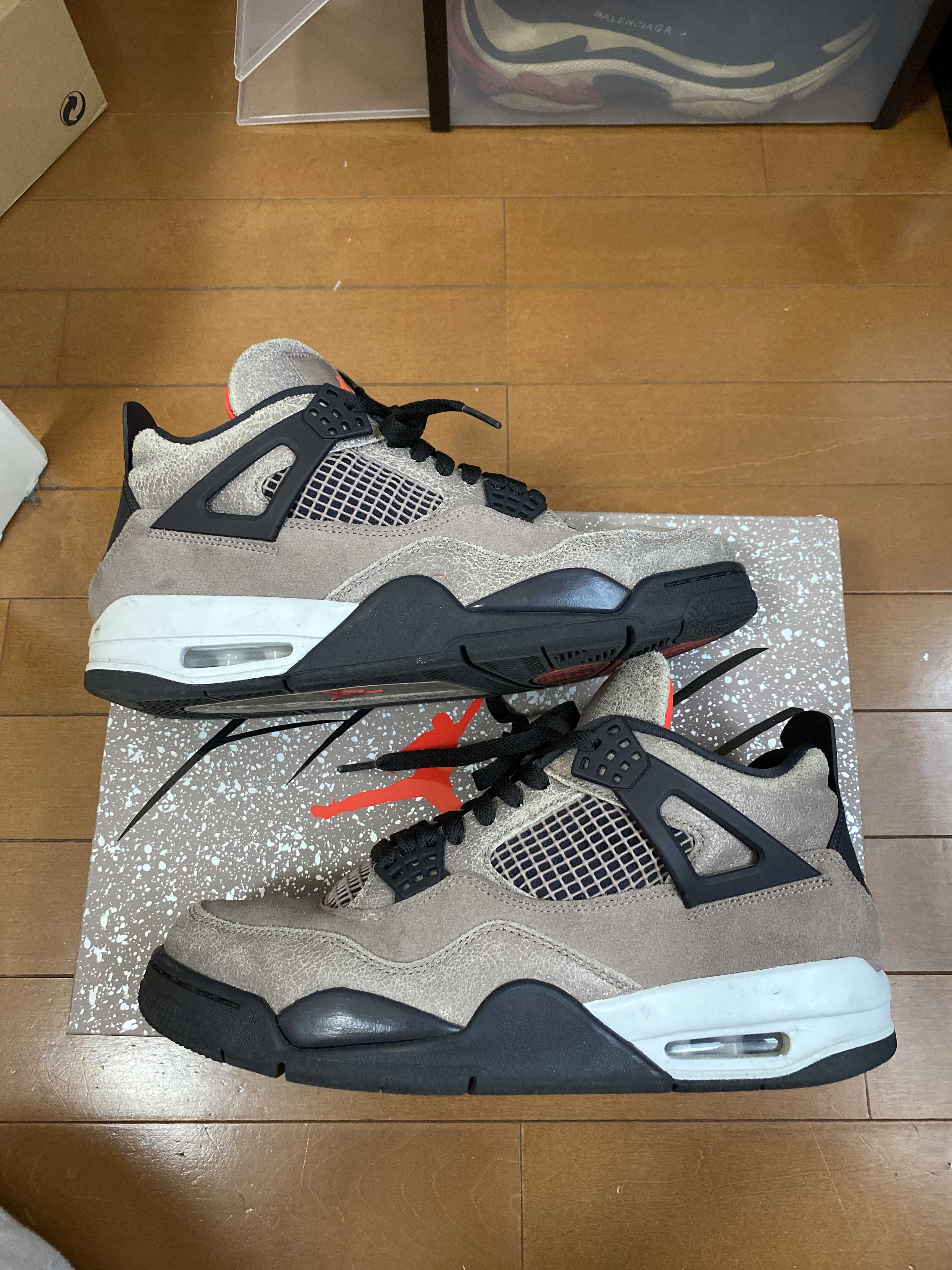 Nike Air Jordan 4 "Taupe Haze"