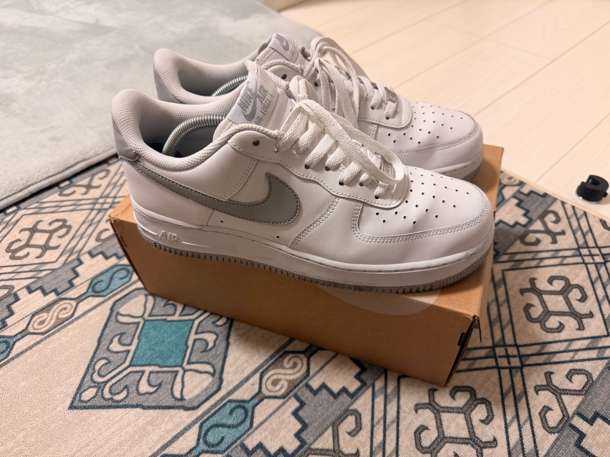 Nike Air Force 1 Low '07 "White/Light Smoke Grey"