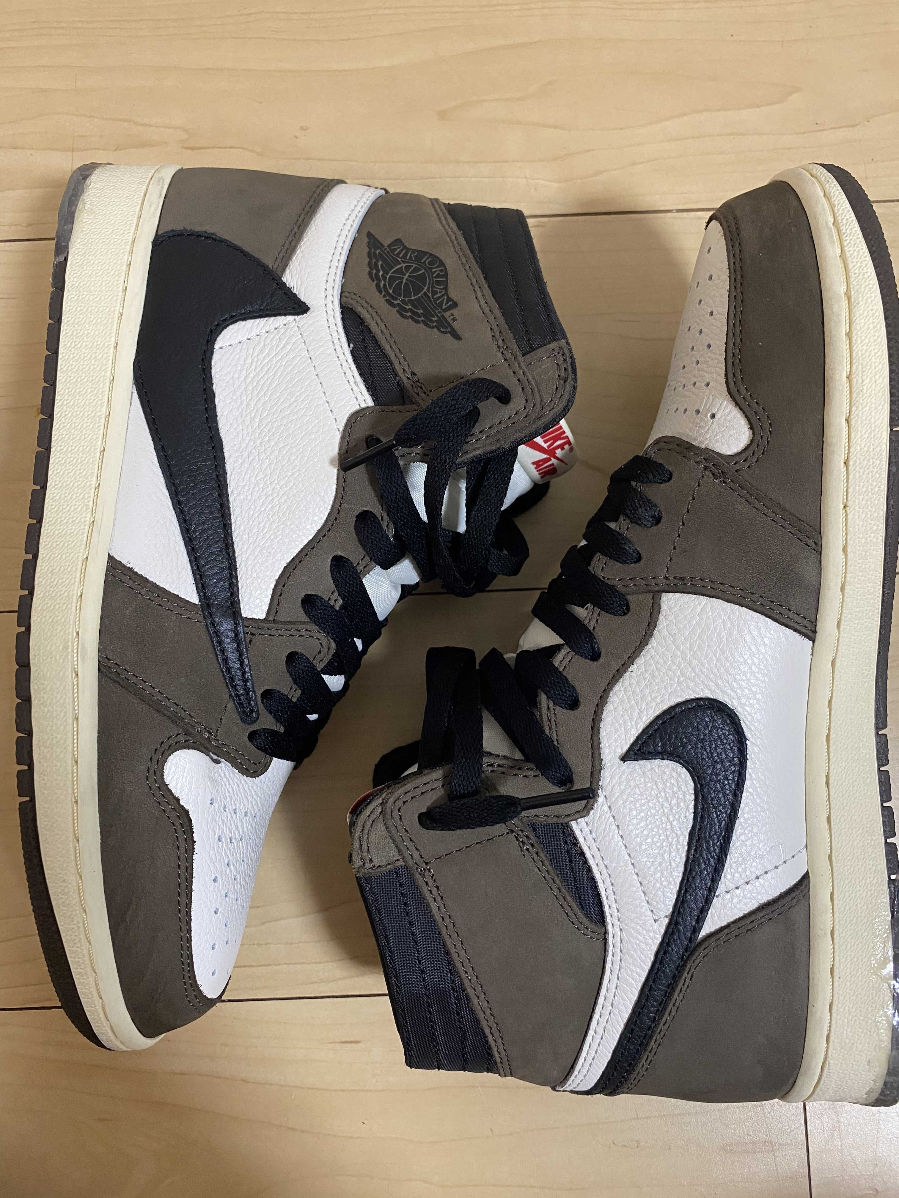 Travis Scott × Nike Air Jordan 1 Retro High OG TS SP "Sail/Dark Mocha"
