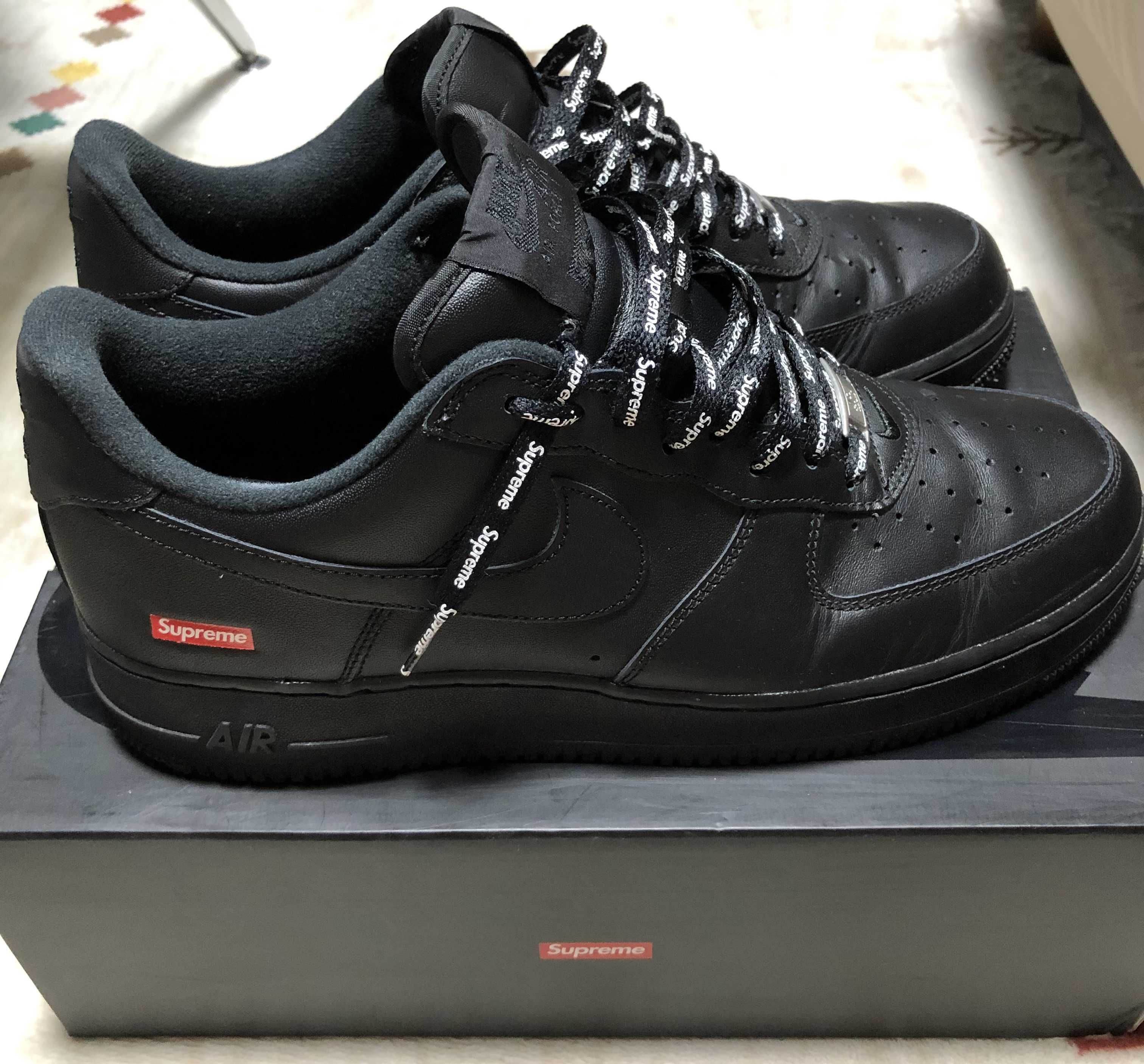 Supreme × Nike Air Force 1 Low "Black"