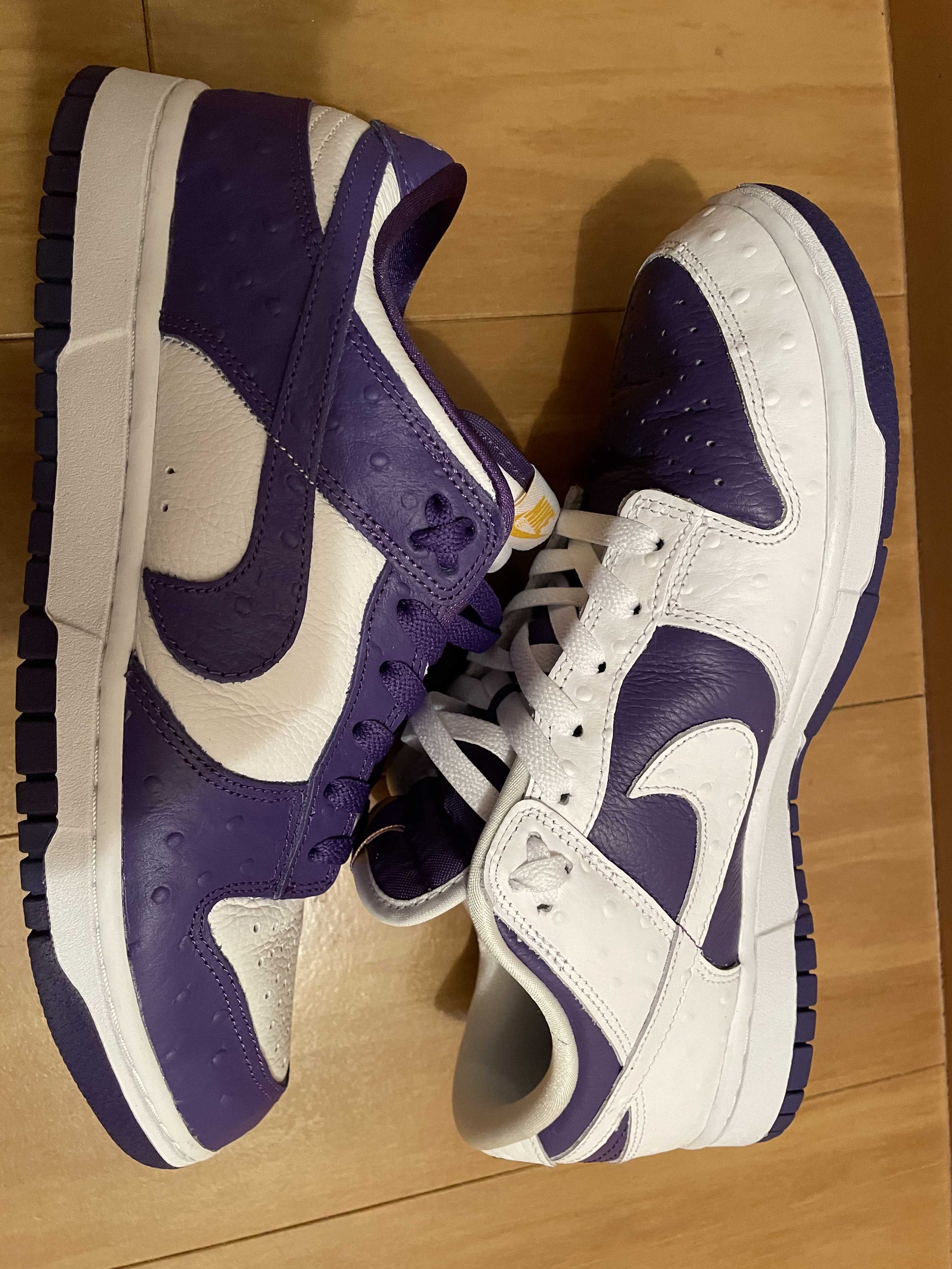 Nike Women's Dunk Low "Made You Look"