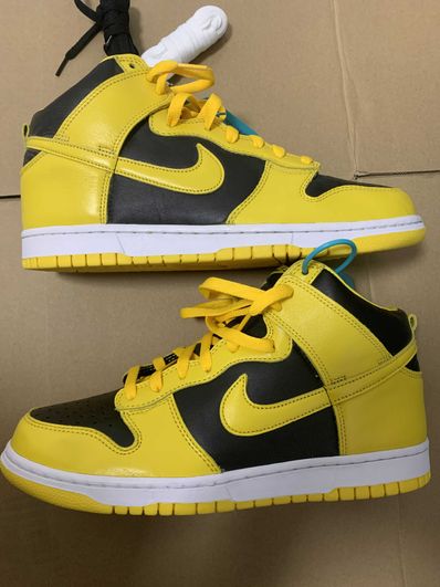 Nike Dunk High "Black/Varsity Maize"
