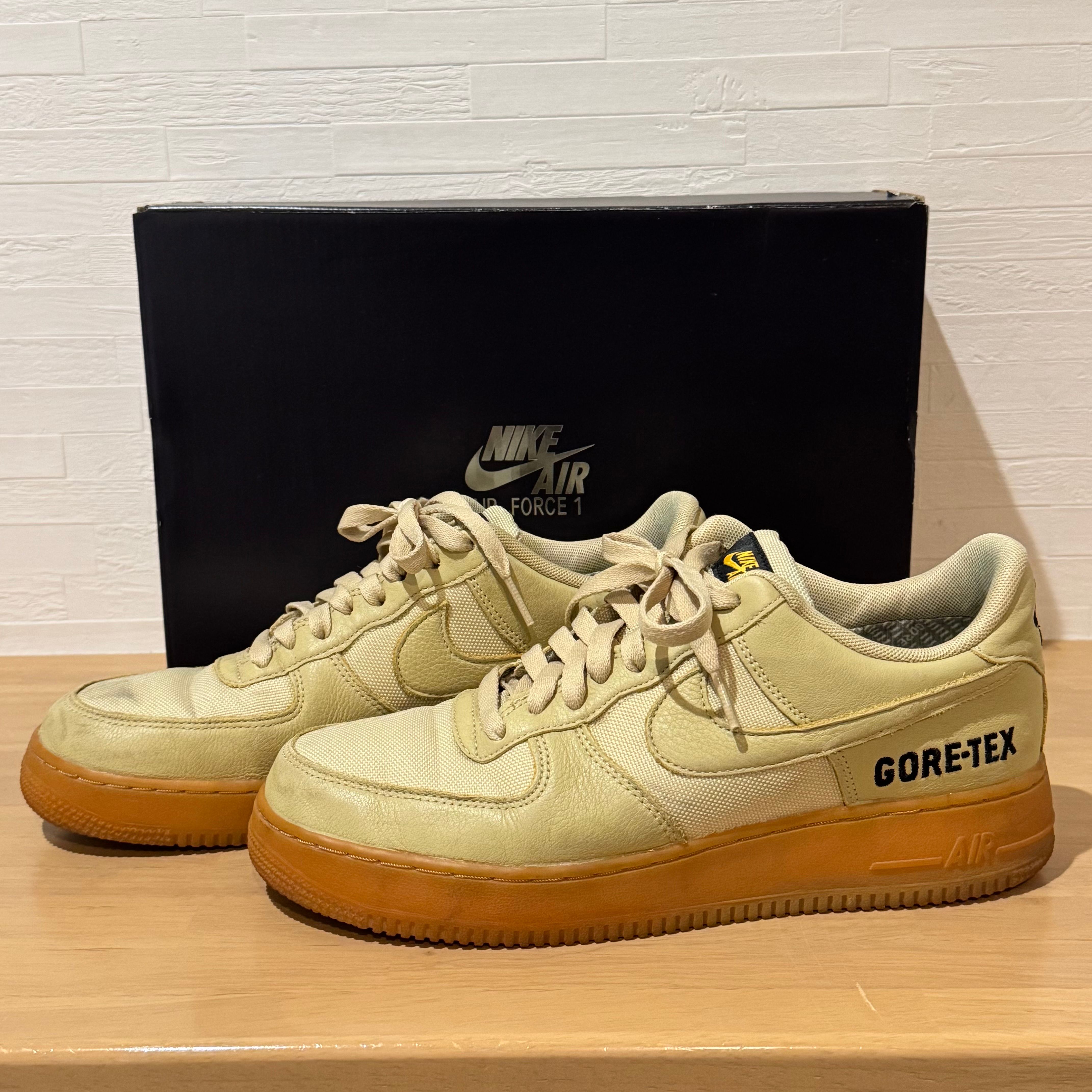 Nike Air Force 1 Low Gore-Tex "Team Gold"