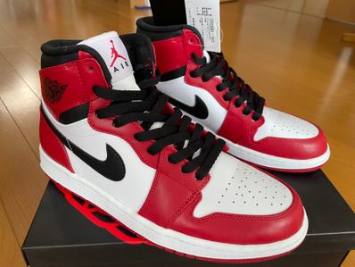 Nike Air Jordan 1 Retro High "Chicago" (2013)