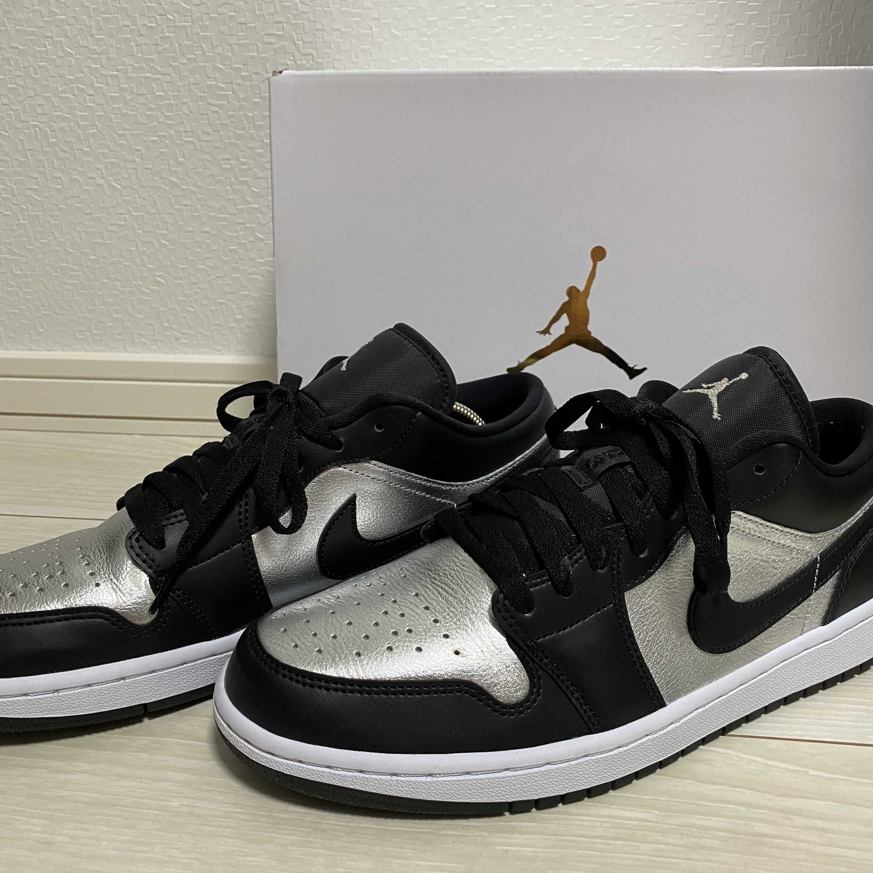 Nike Women's Air Jordan 1 Low SE "Black/Metallic Silver"