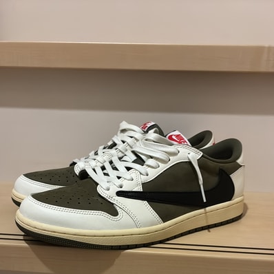 Travis Scott × Nike Air Jordan 1 Low OG SP "Reverse Olive"