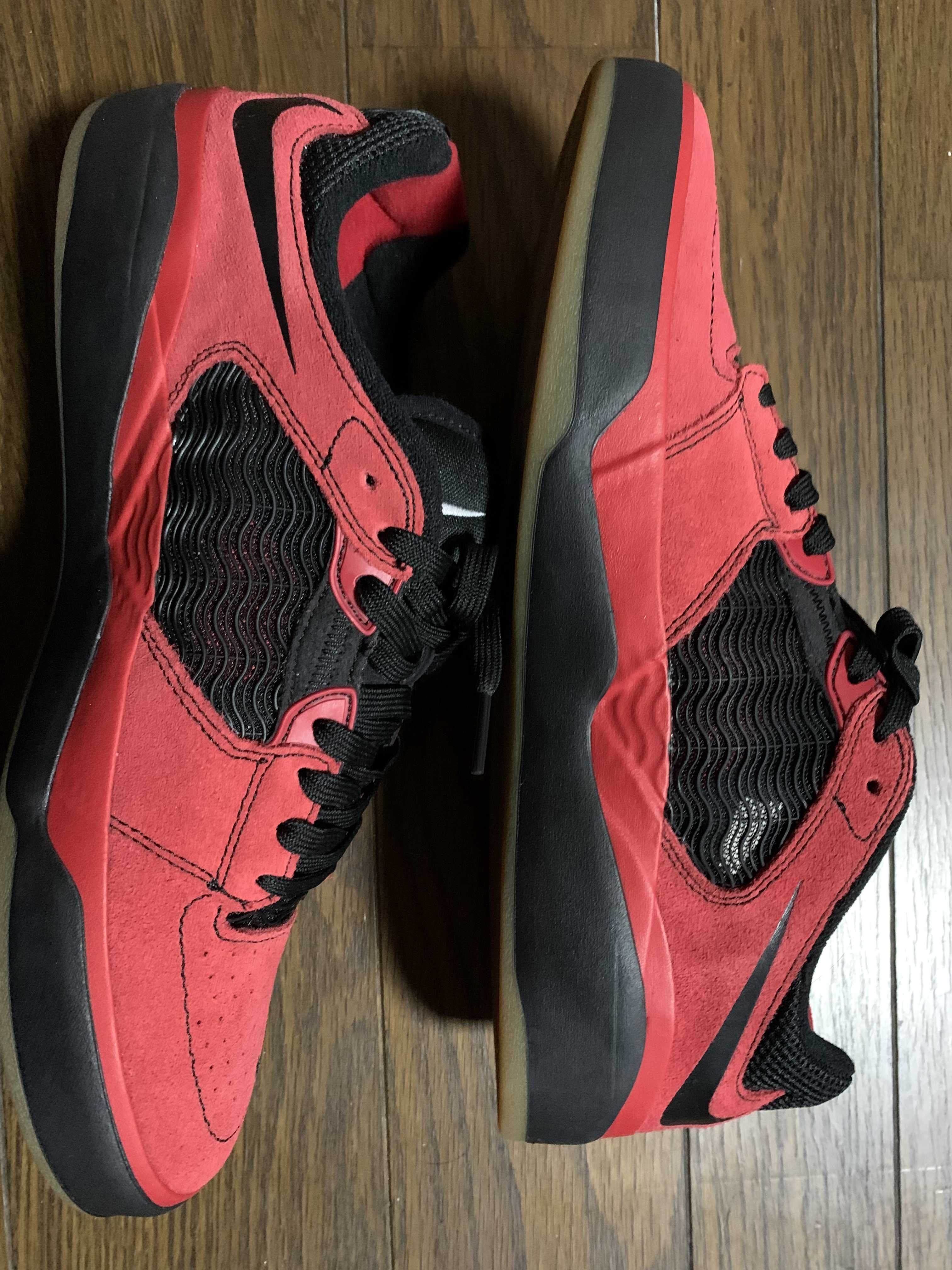 Ishod Wair × Nike SB "Varsity Red/Black-White"