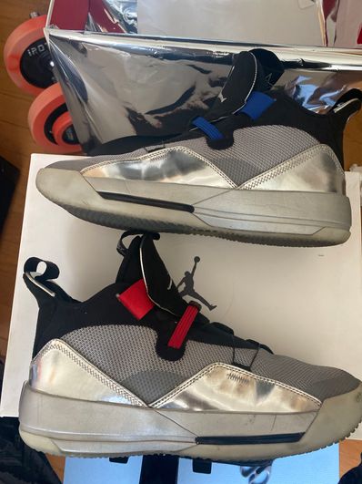 Air jordan 33 top silver and black