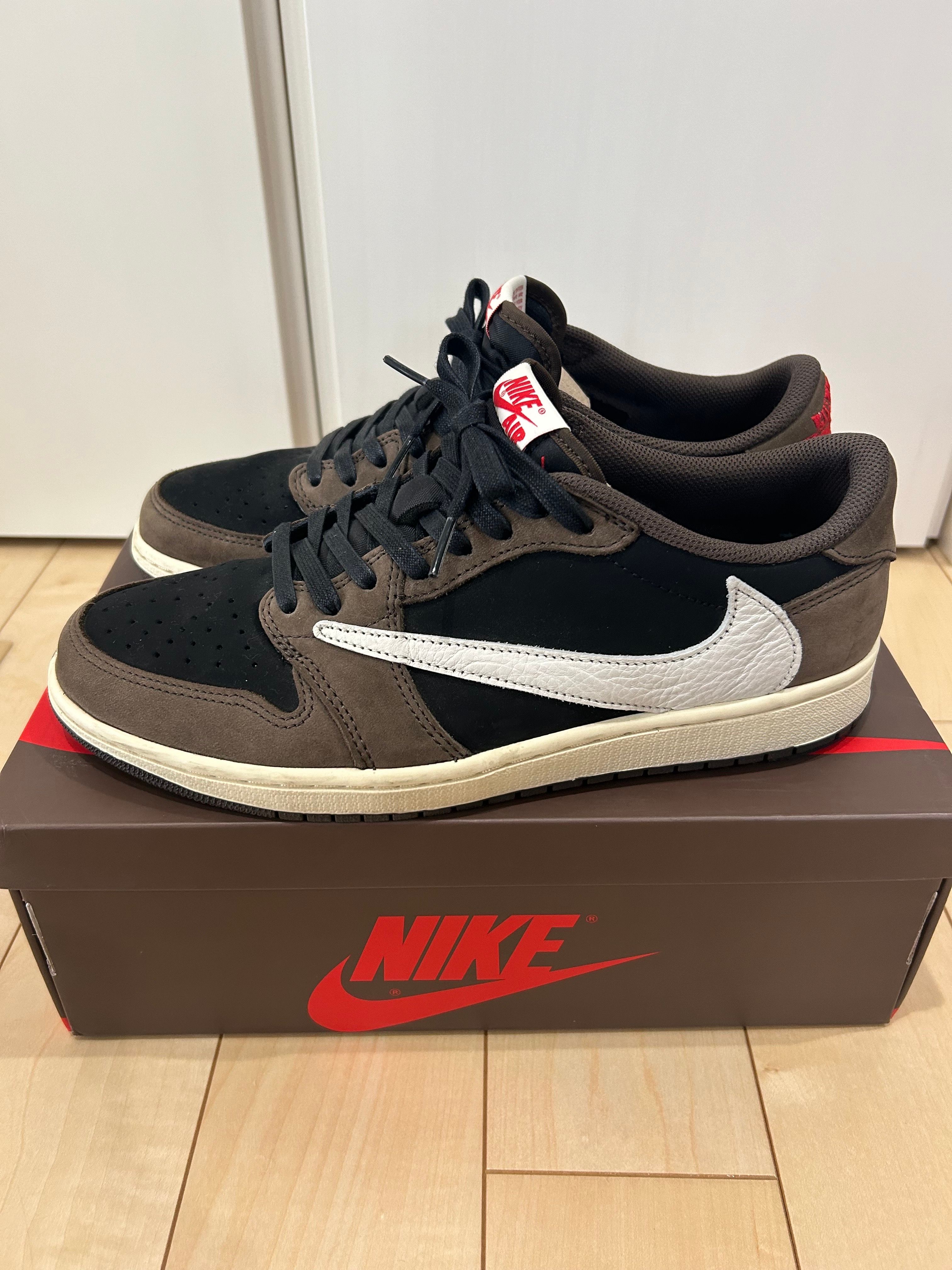 Travis Scott × Nike Air Jordan 1 Low OG SP-T "Black/Dark Mocha"