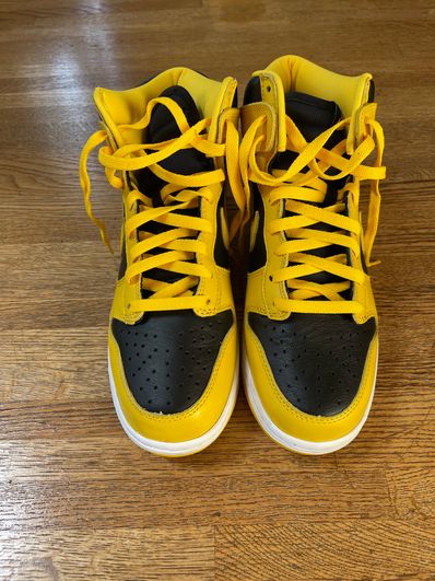 Nike Dunk High "Black/Varsity Maize"