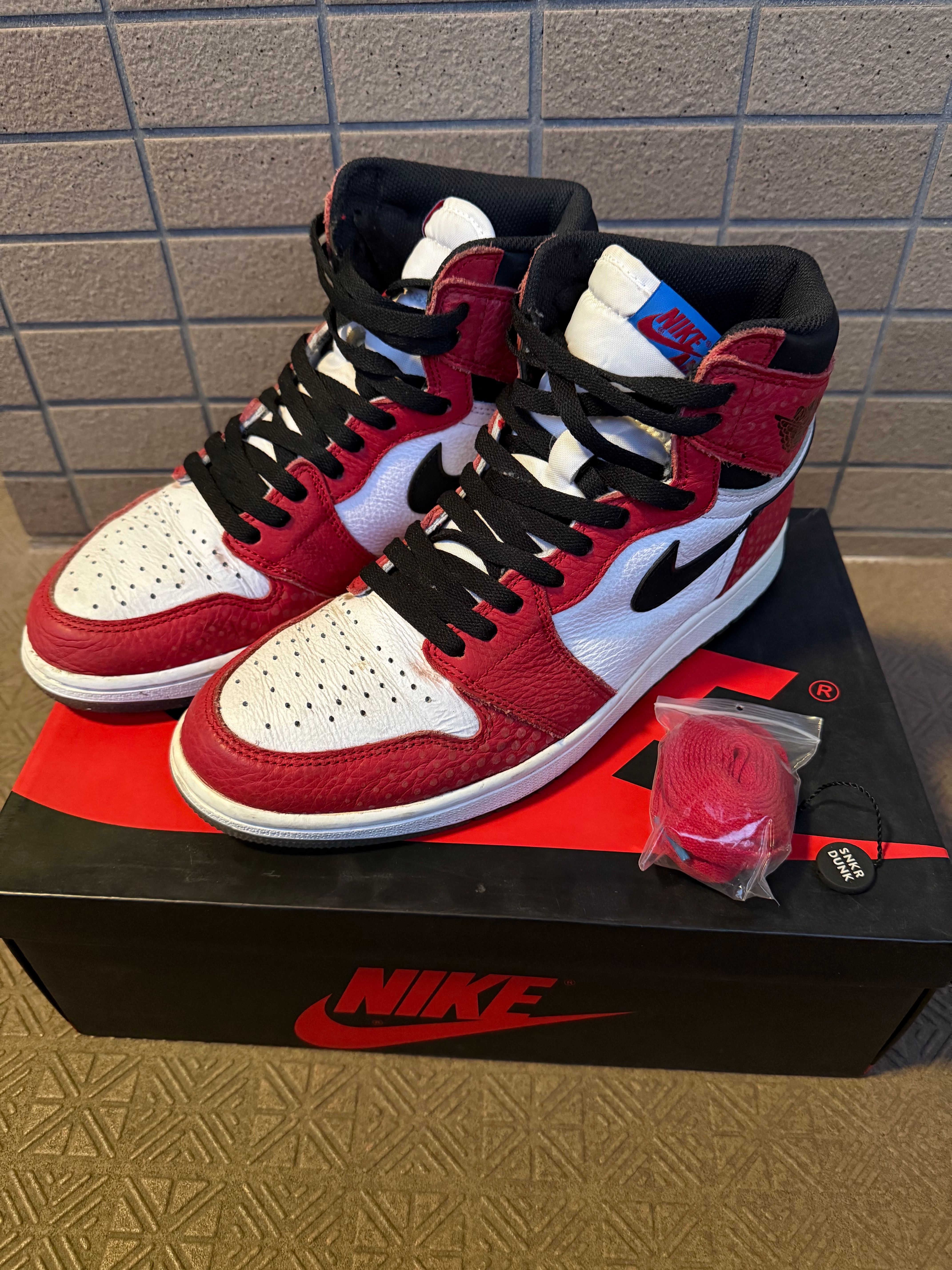 Spiderman × Nike Air Jordan 1 Origin Story "Gym Red/White/Photo Blue/Black"