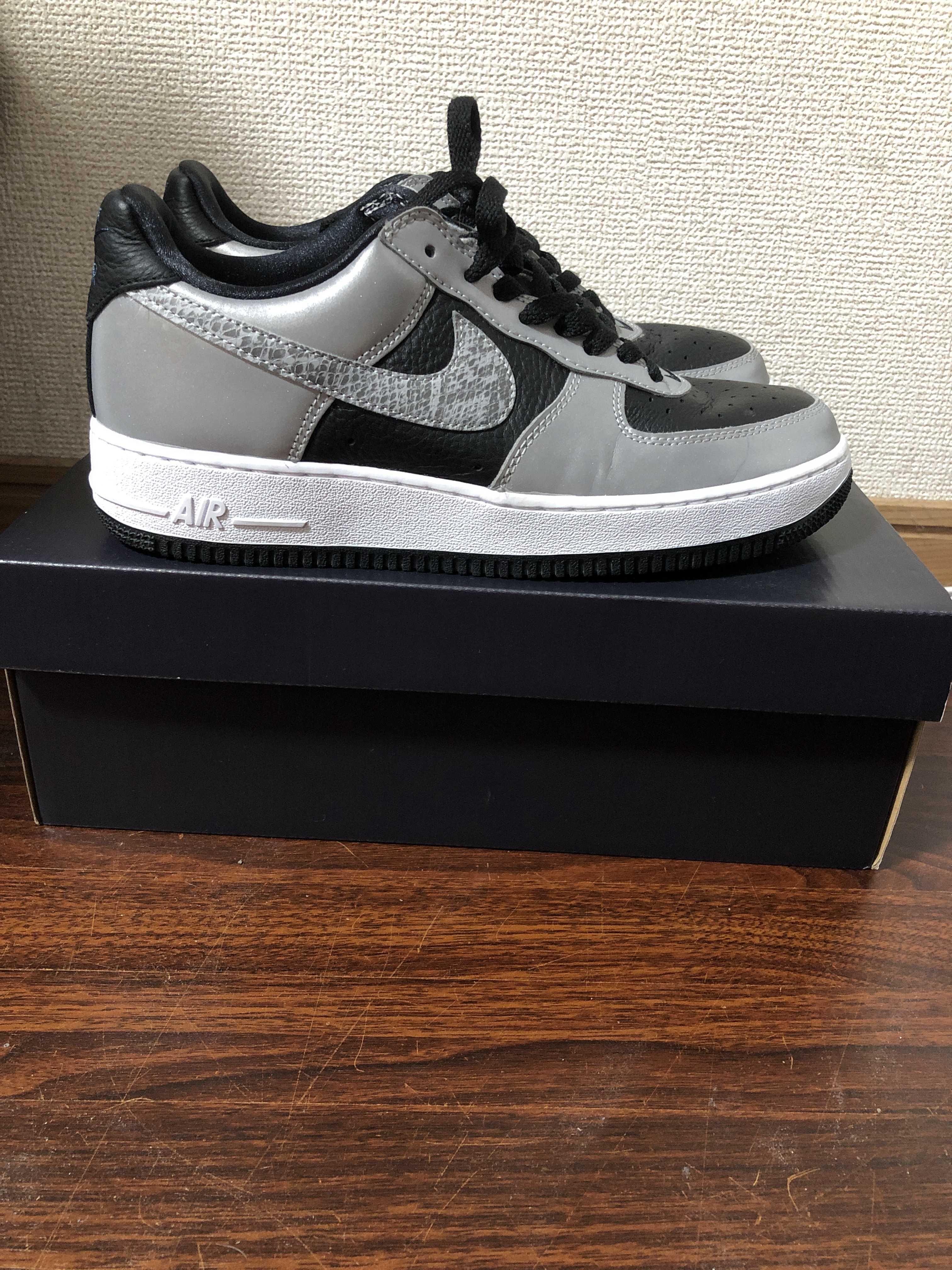 Nike Air Force 1 Low "Silver Snake"
