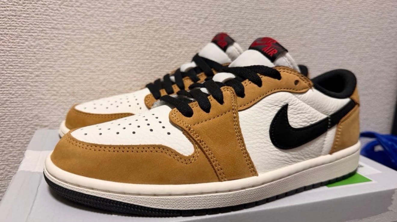Nike Air Jordan 1 Low OG "Rookie of the Year/Sail and Golden Harvest"