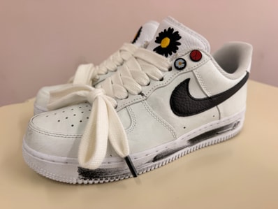 PEACEMINUSONE × Nike Air Force 1 Low "Para-noise/White/Black" / G-DRAGON