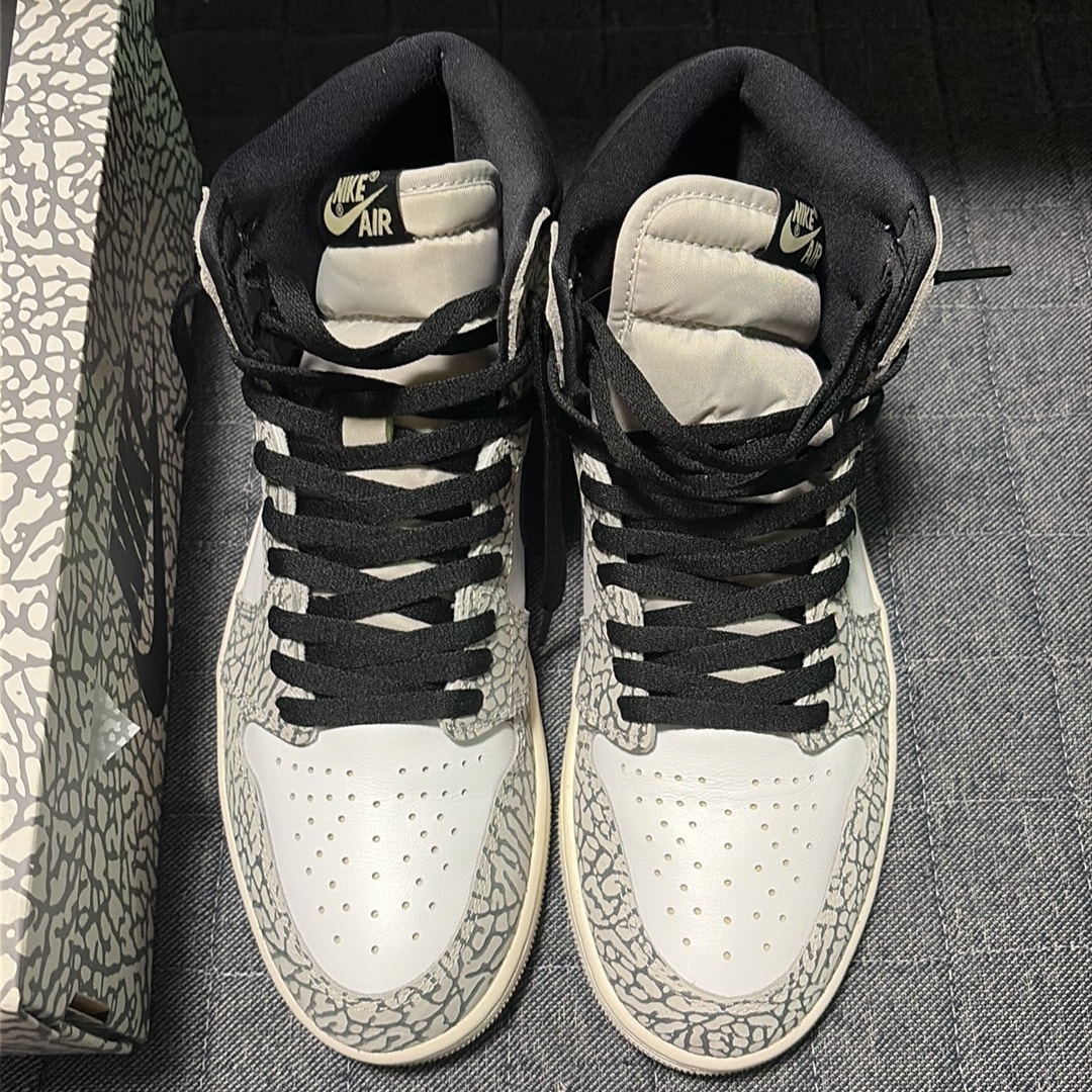 Nike Air Jordan 1 High OG 