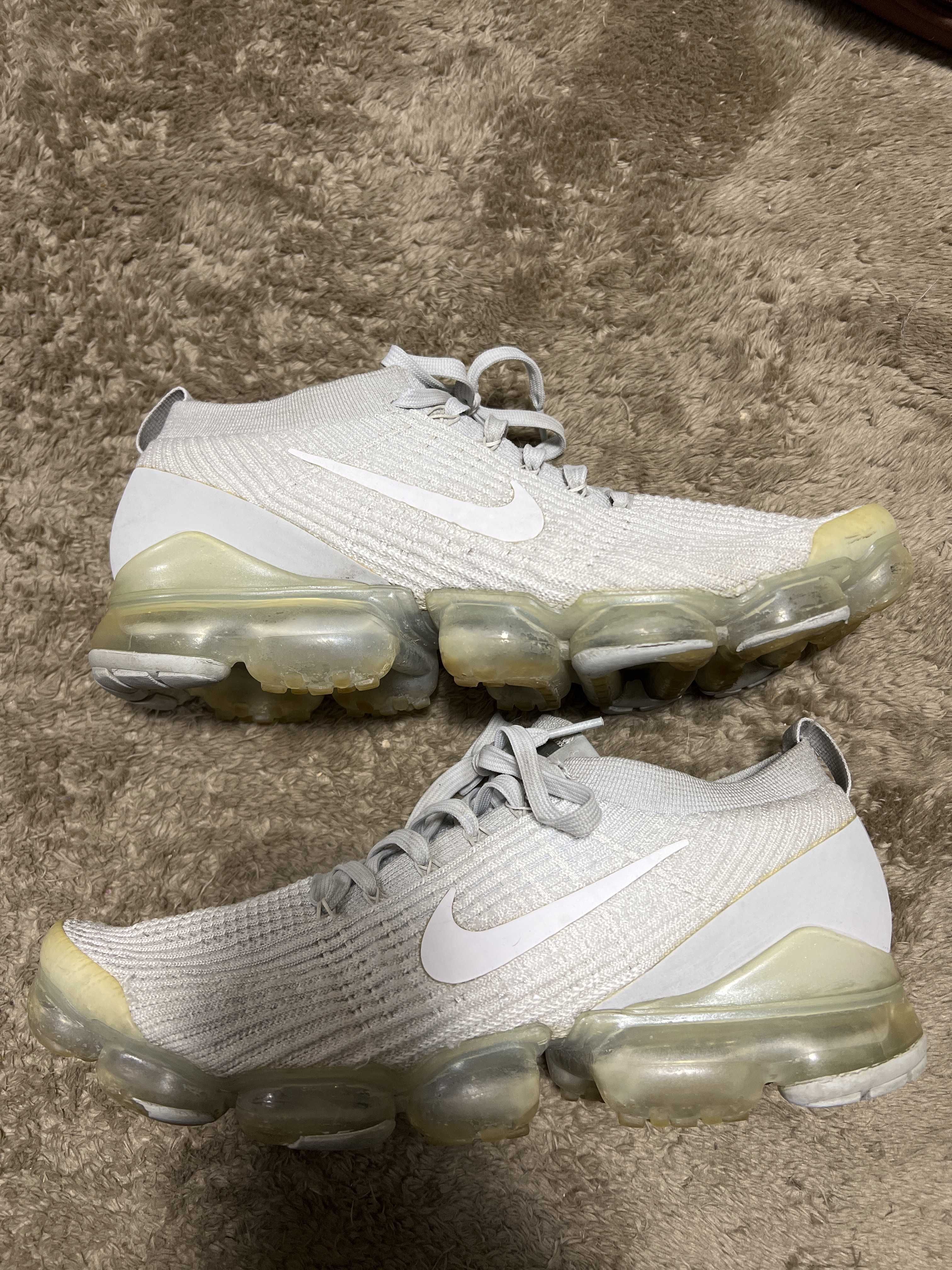 NIKE AIR VAPORMAX "PURE PLATINUM"